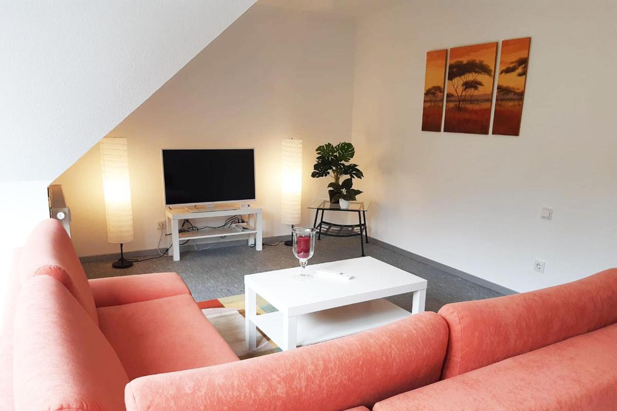 Ferienwohnung In เลนเนชตัดท์ ภายนอก รูปภาพ